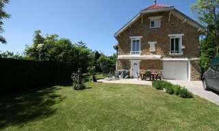 Maison 6 Pièces 77 m² à vendre à Maule (78580)