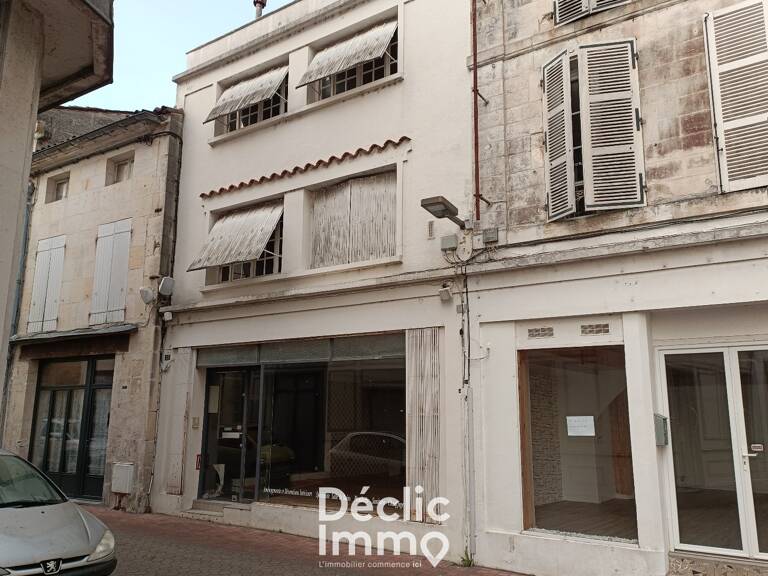 Maison habitation centre-ville JARNAC 16200 — photo 1
