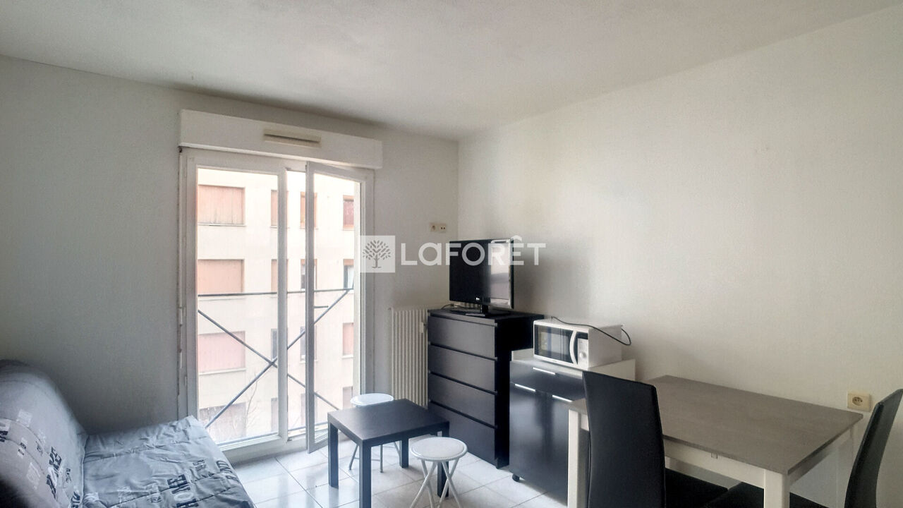 appartement 1 pièces 17 m2 à louer à Marseille 5 (13005)