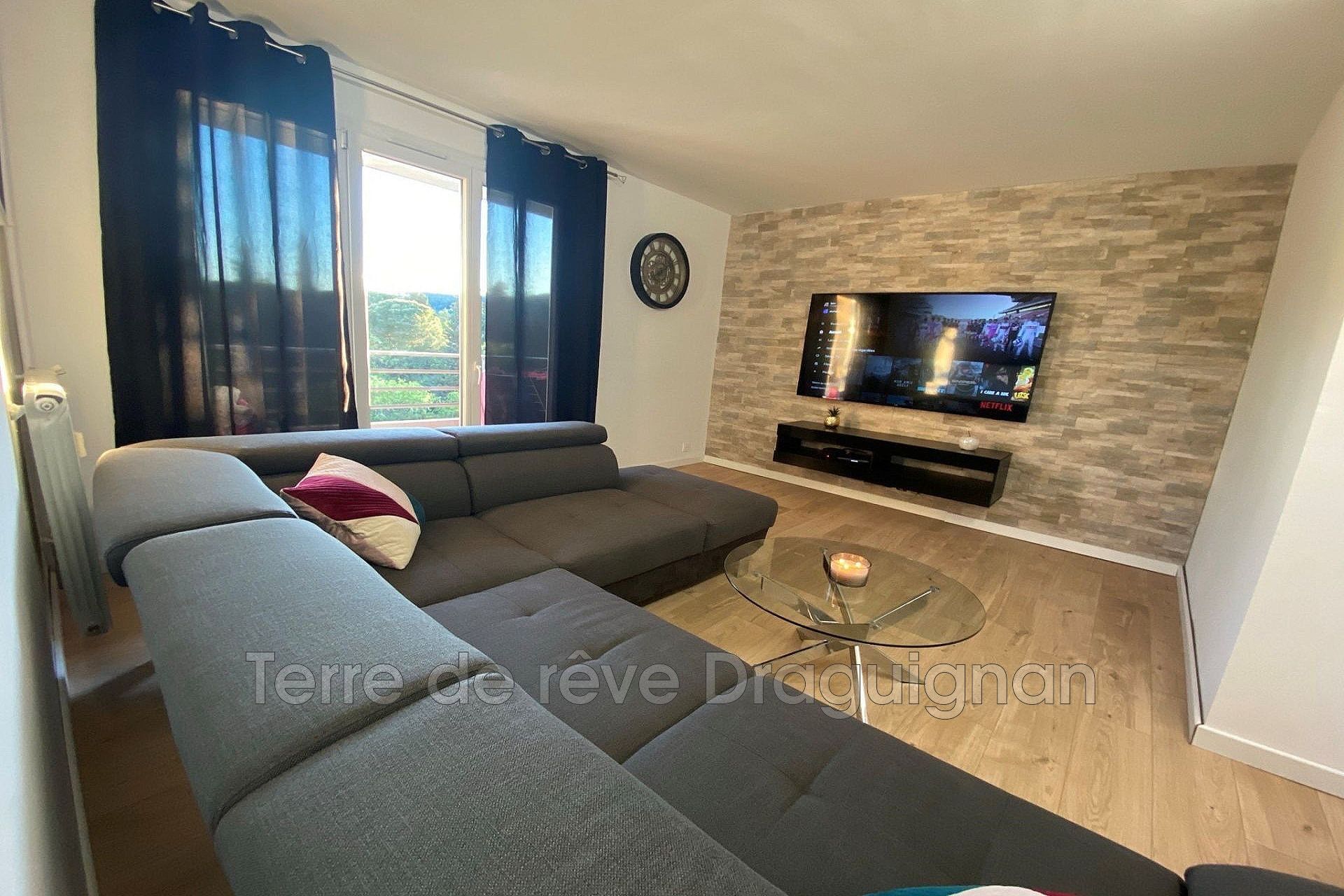 Appartement 3 pièces  à vendre Draguignan 83300