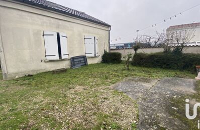 vente maison 106 000 € à proximité de Bussac-sur-Charente (17100)
