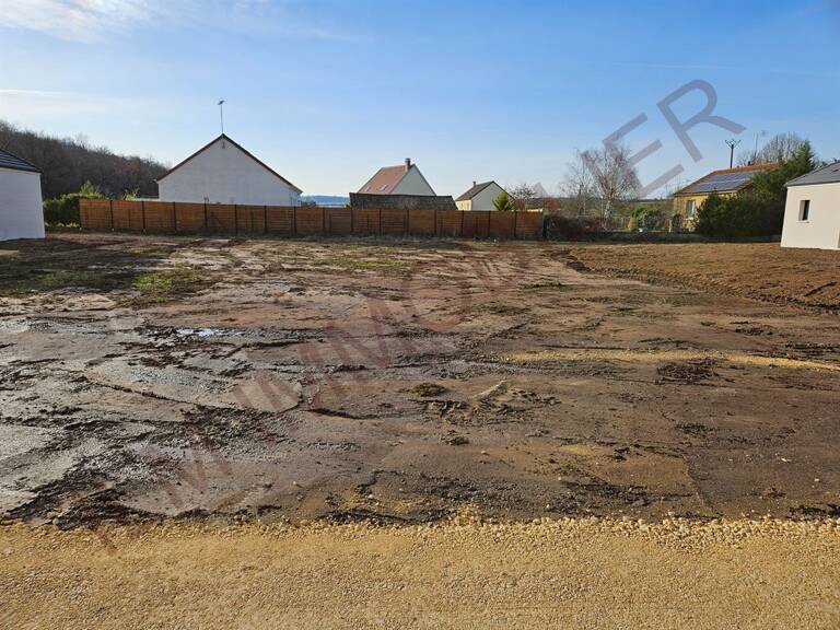 TERRAIN A BATIR 855M² PLAT EN SECONDE LIGNE YONNE — photo 1