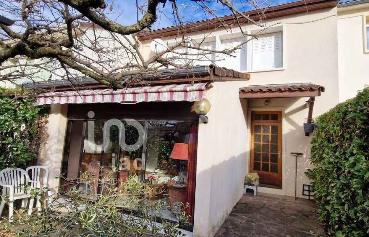 maison 4 pièces 92 m2 à vendre à Villefranche-de-Rouergue (12200)