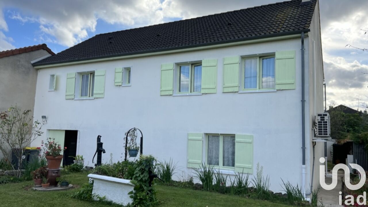 maison 6 pièces 120 m2 à vendre à Varennes-sur-Seine (77130)