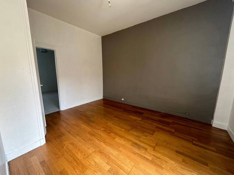Appartement À Vendre — photo 1