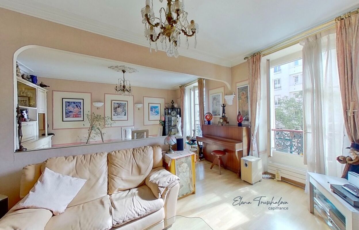 appartement 4 pièces 101 m2 à vendre à Paris 10 (75010)