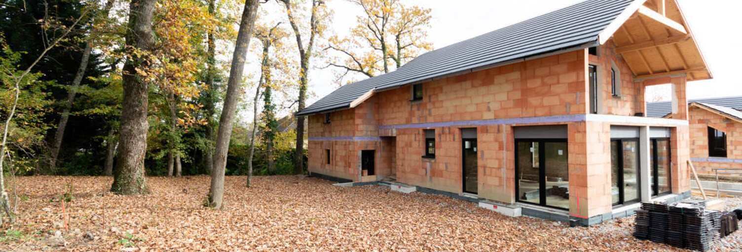 Maison 5 Pièces 238 m² à vendre à Prévessin-Moëns (01280)