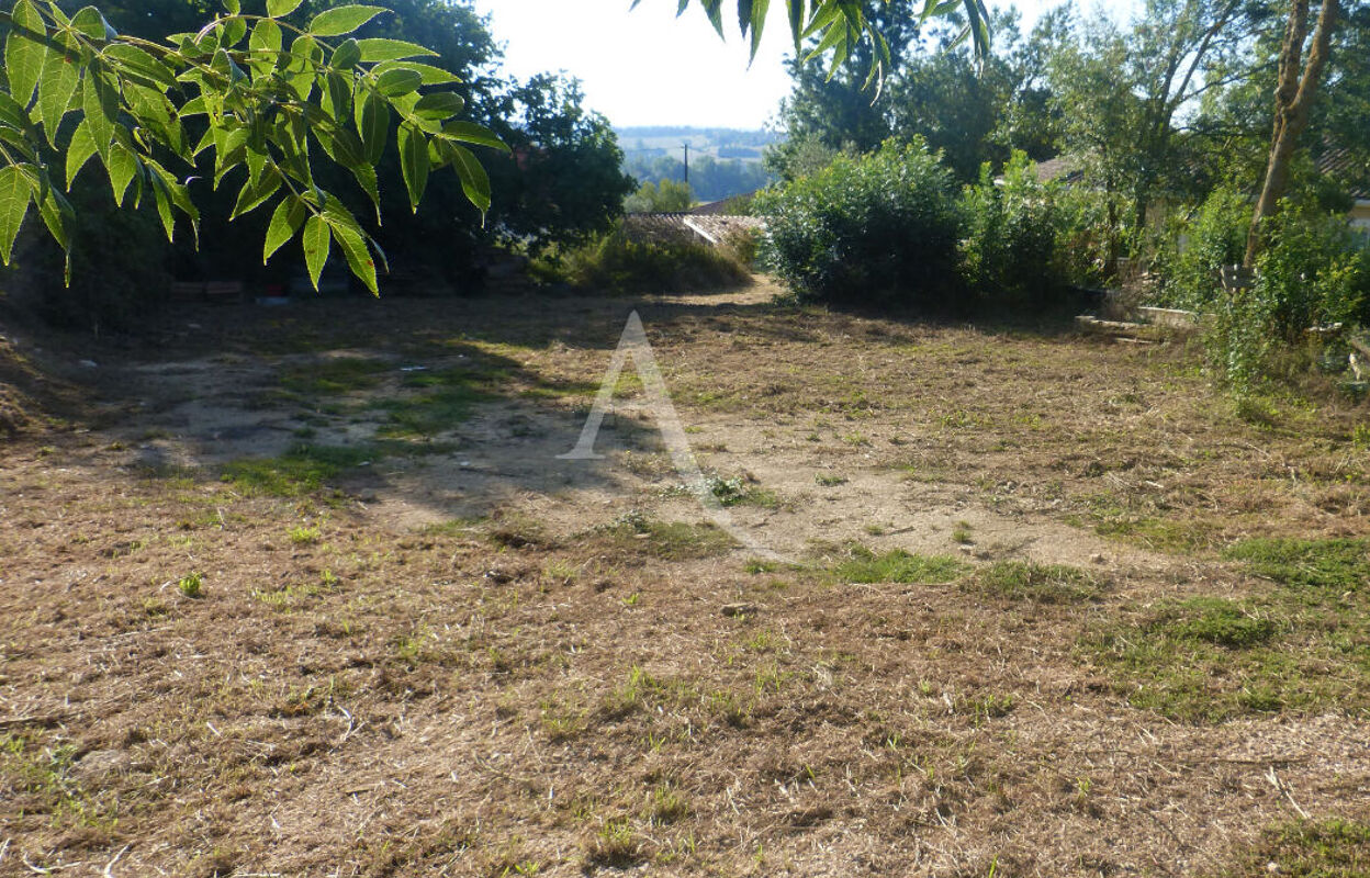 terrain  pièces 902 m2 à vendre à L'Isle-Jourdain (32600)