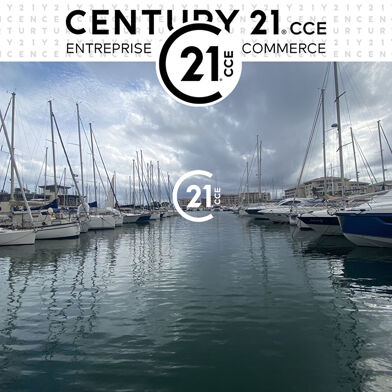 Commerce  952300 €