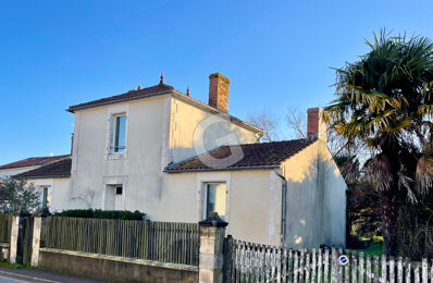 vente maison 232 900 € à proximité de La Jonchère (85540)