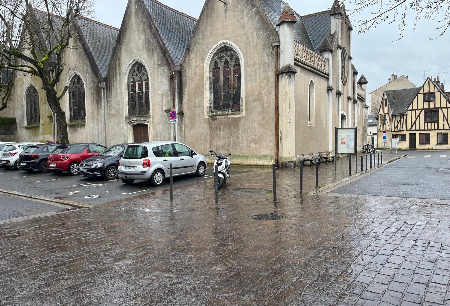 Vente immeuble  280 m² Tours (37000) — photo 1