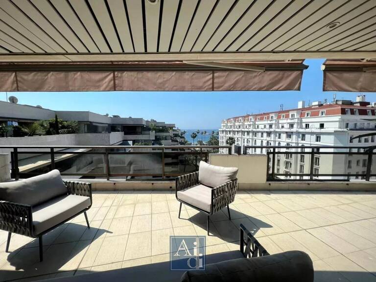 Exceptionnel - Gray d'Albion - Penthouse vue mer — photo 1