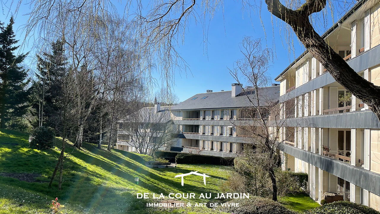 appartement 5 pièces 143 m2 à vendre à Louveciennes (78430)