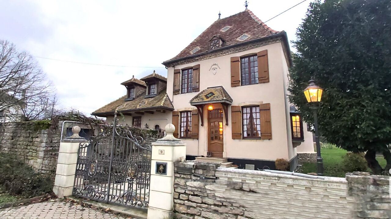 maison 5 pièces 116 m2 à vendre à Saint-Gervais-en-Vallière (71350)