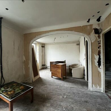 Maison 7 pièces 174410 €