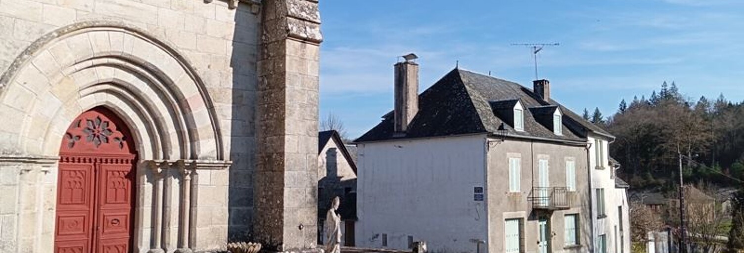 Maison 13 Pièces 254 m² à vendre à Saint-Martin-la-Méanne (19320)