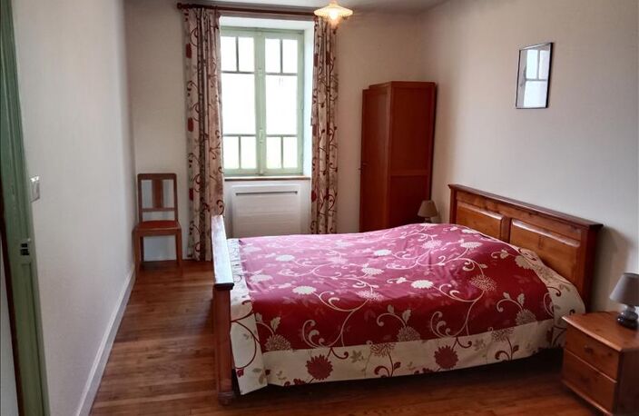 Maison en pierre de 13 pièces principales — photo 4