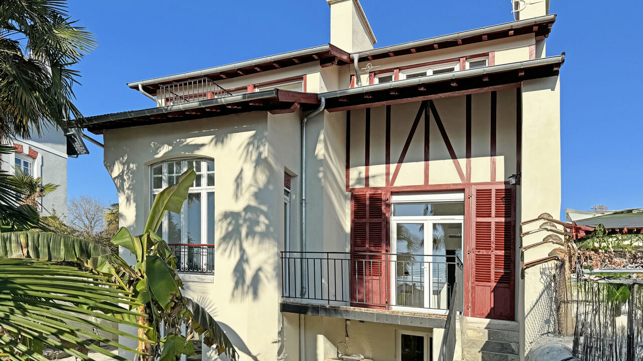 maison 6 pièces 161 m2 à vendre à Pau (64000)