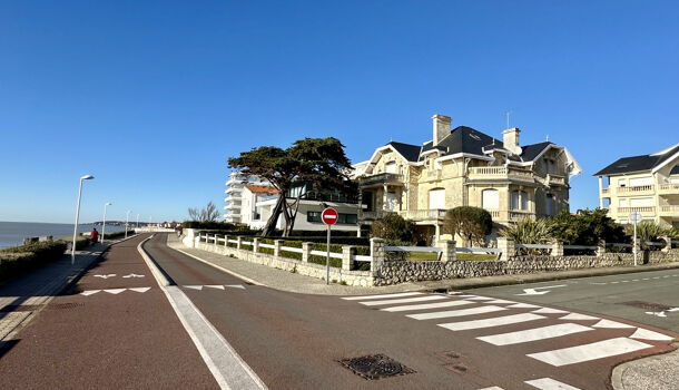 Appartement 3 pièces  à louer Royan 17200