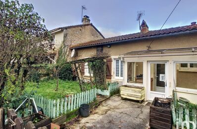 vente maison 66 000 € à proximité de La Tâche (16260)