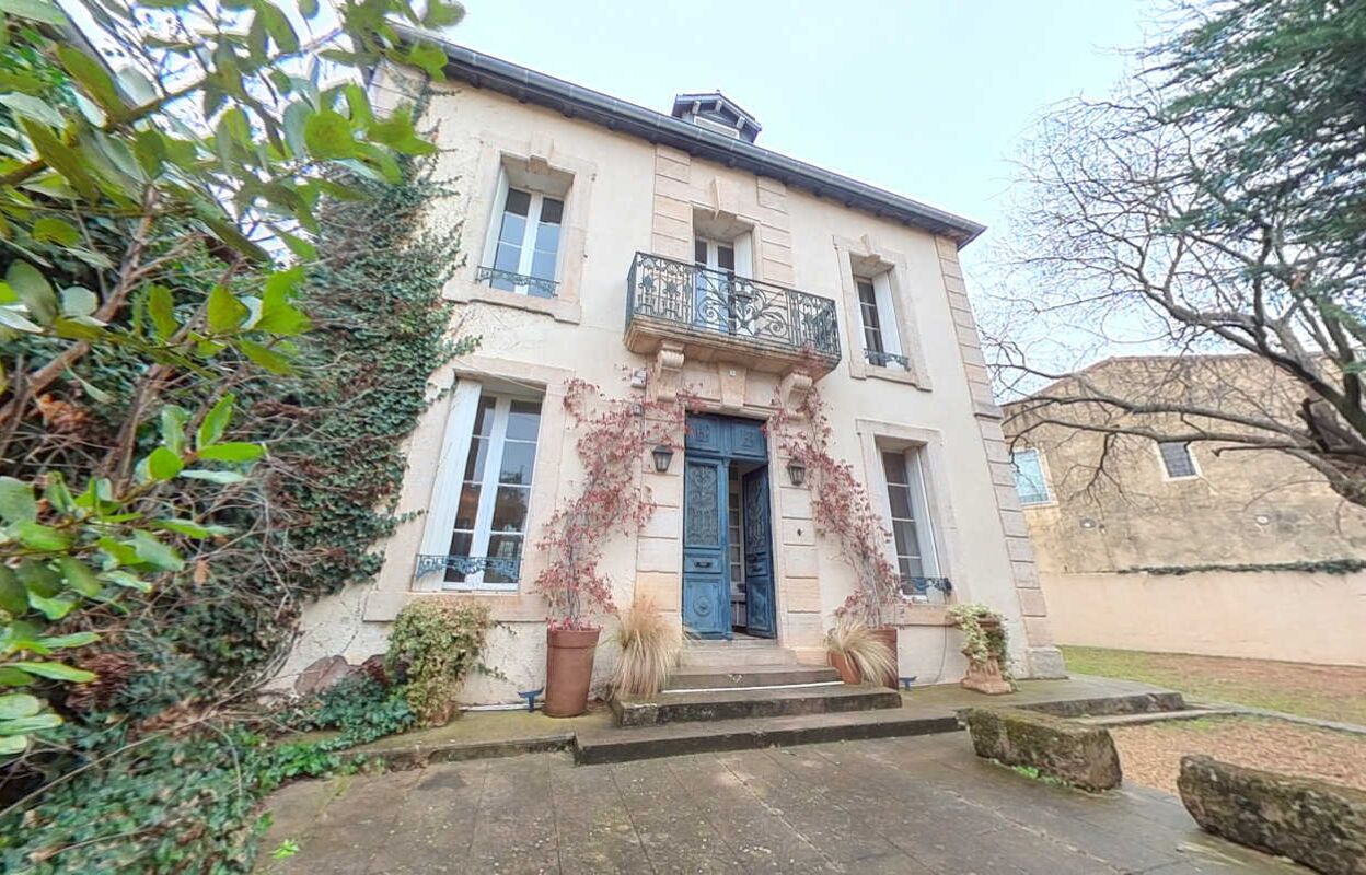 maison 8 pièces 396 m2 à vendre à Bélarga (34230)