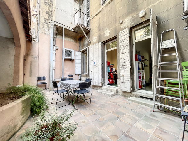 Bureau proposé à Marseille 1