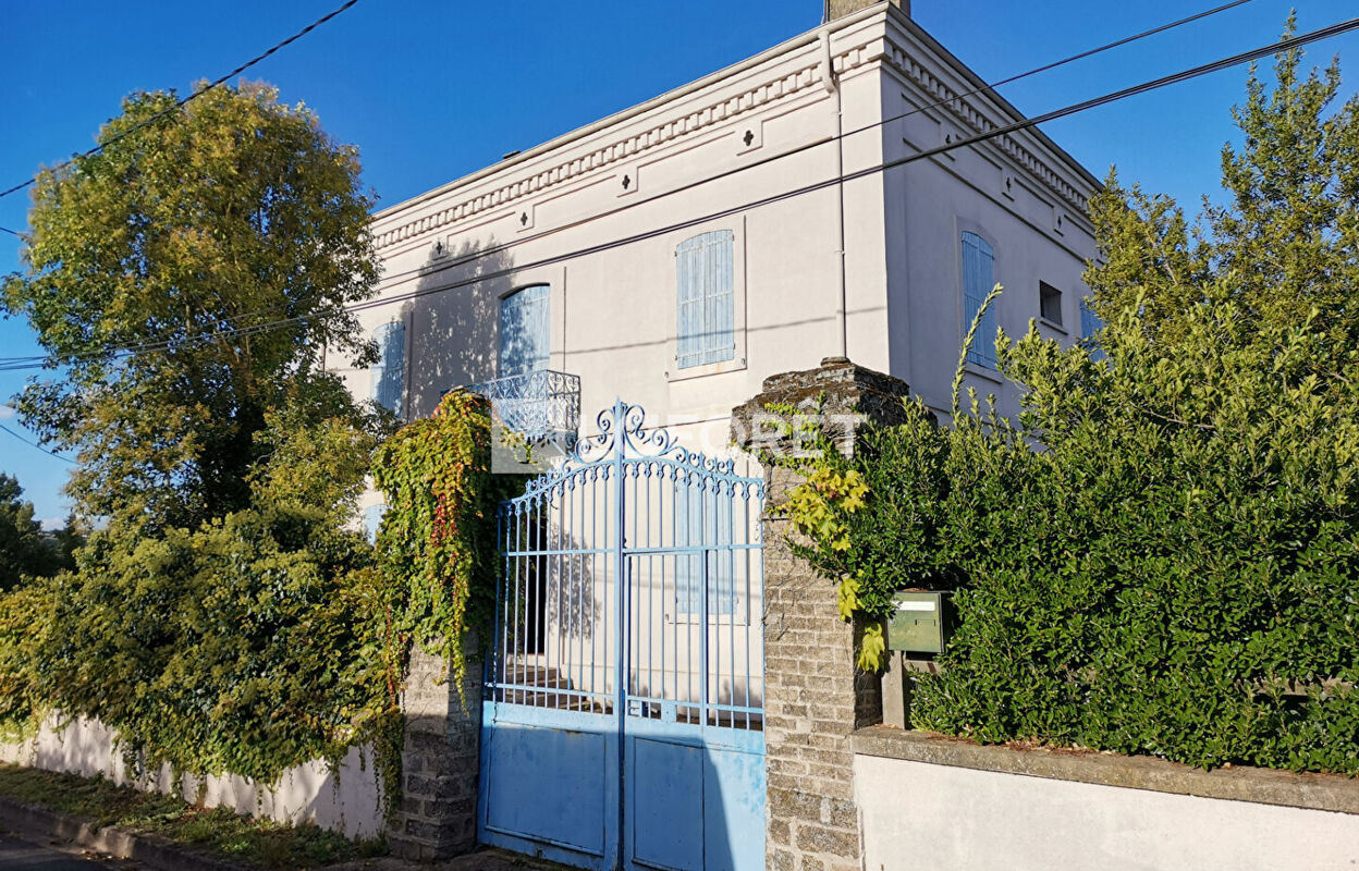 maison 6 pièces 223 m2 à vendre à Saint-Juéry (81160)