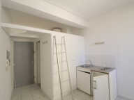 NIMES ECUSSON Studio de 19 m2 — photo 2