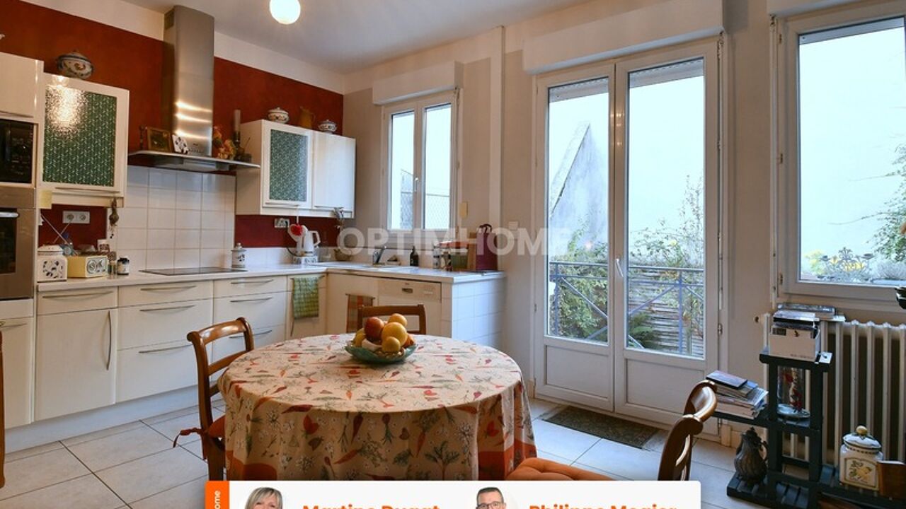 maison 6 pièces 175 m2 à vendre à Vichy (03200)