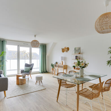 Appartement 4 pièces 368600 €