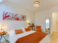 
        Appartement

        (2 à 4 pièces)

        (44 à 82 m²)
       — photo 3