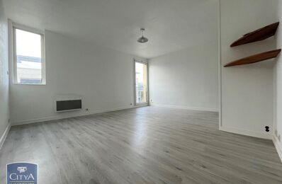 location appartement 433 € CC /mois à proximité de Vivonne (86370)