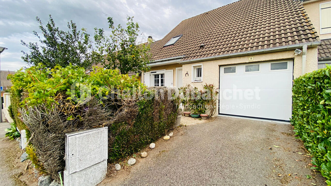 maison 5 pièces 92 m2 à vendre à Commelle-Vernay (42120)