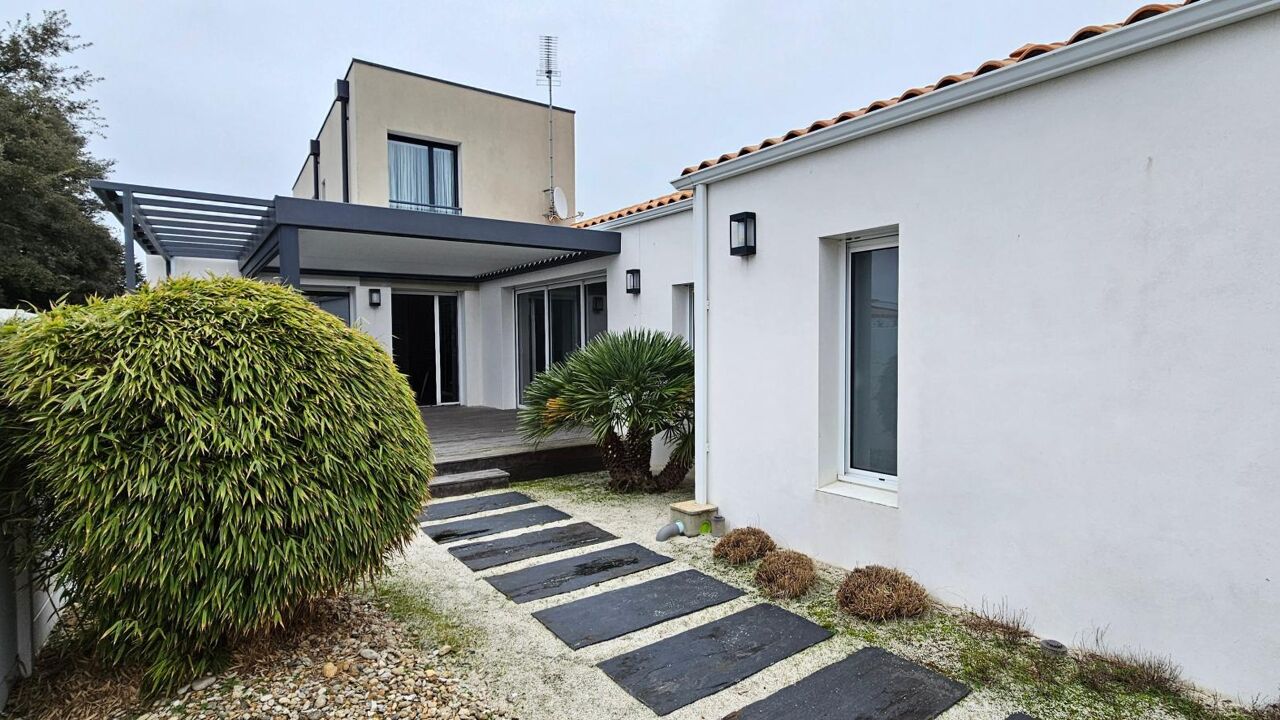 maison 6 pièces 157 m2 à vendre à Les Sables-d'Olonne (85100)