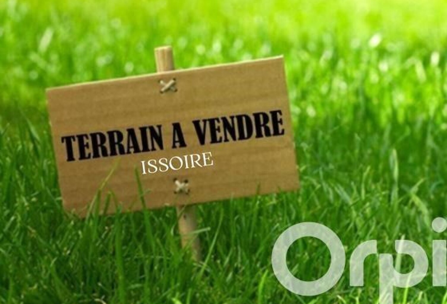 Terrain ISSOIRE 713m² — photo 1