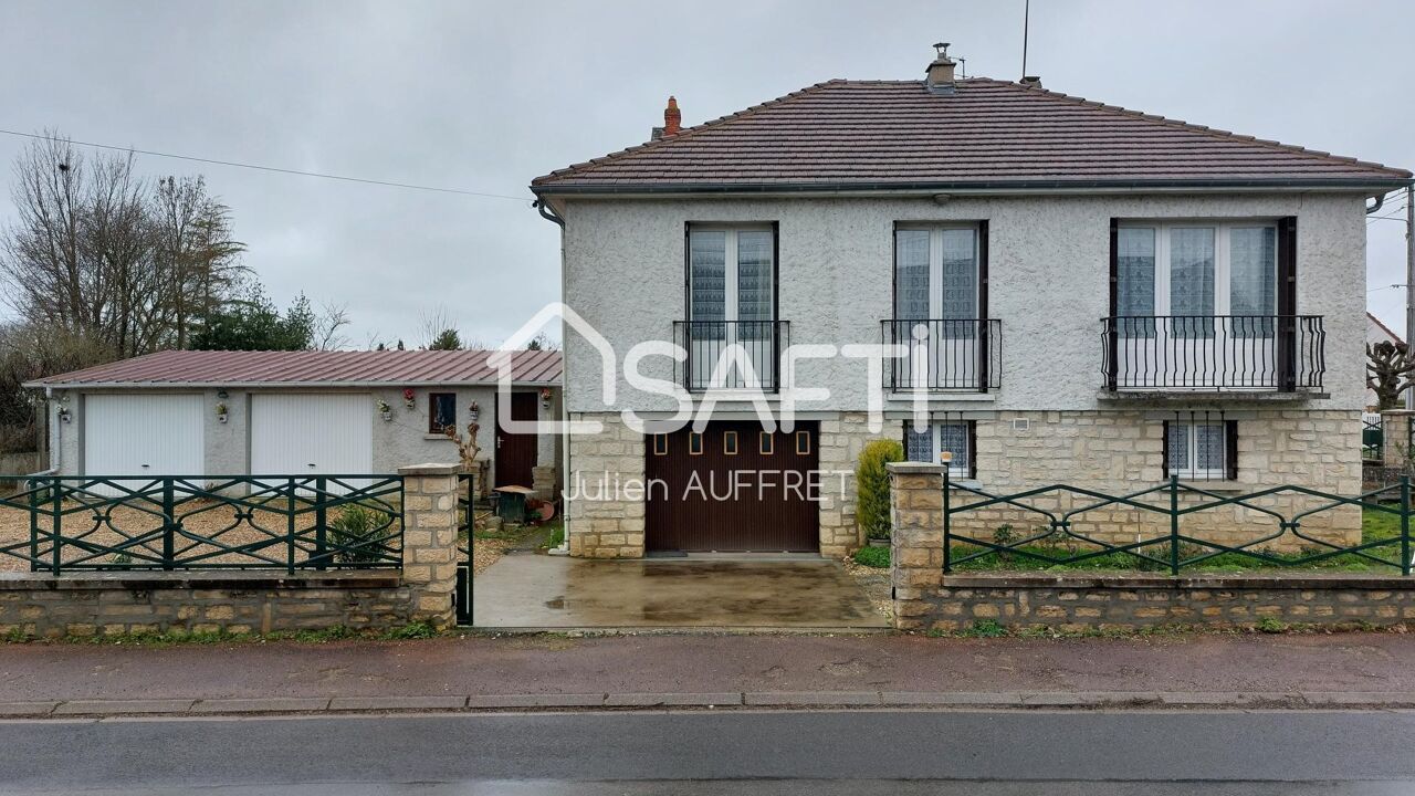 maison 5 pièces 92 m2 à vendre à Cosne-Cours-sur-Loire (58200)