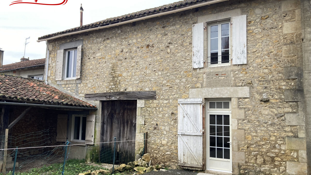 maison 7 pièces 157 m2 à vendre à Saint-Laurent-de-Céris (16450)