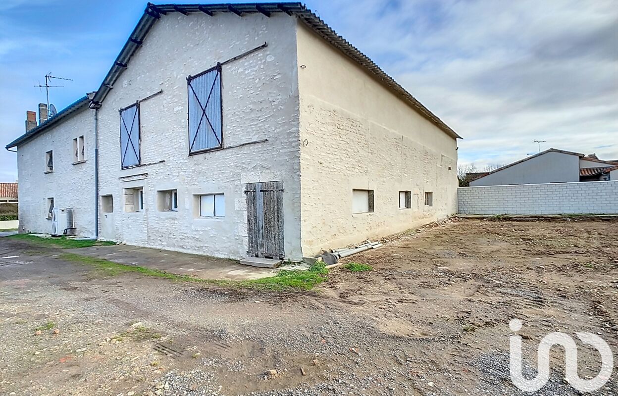 maison 5 pièces 199 m2 à vendre à Avanton (86170)