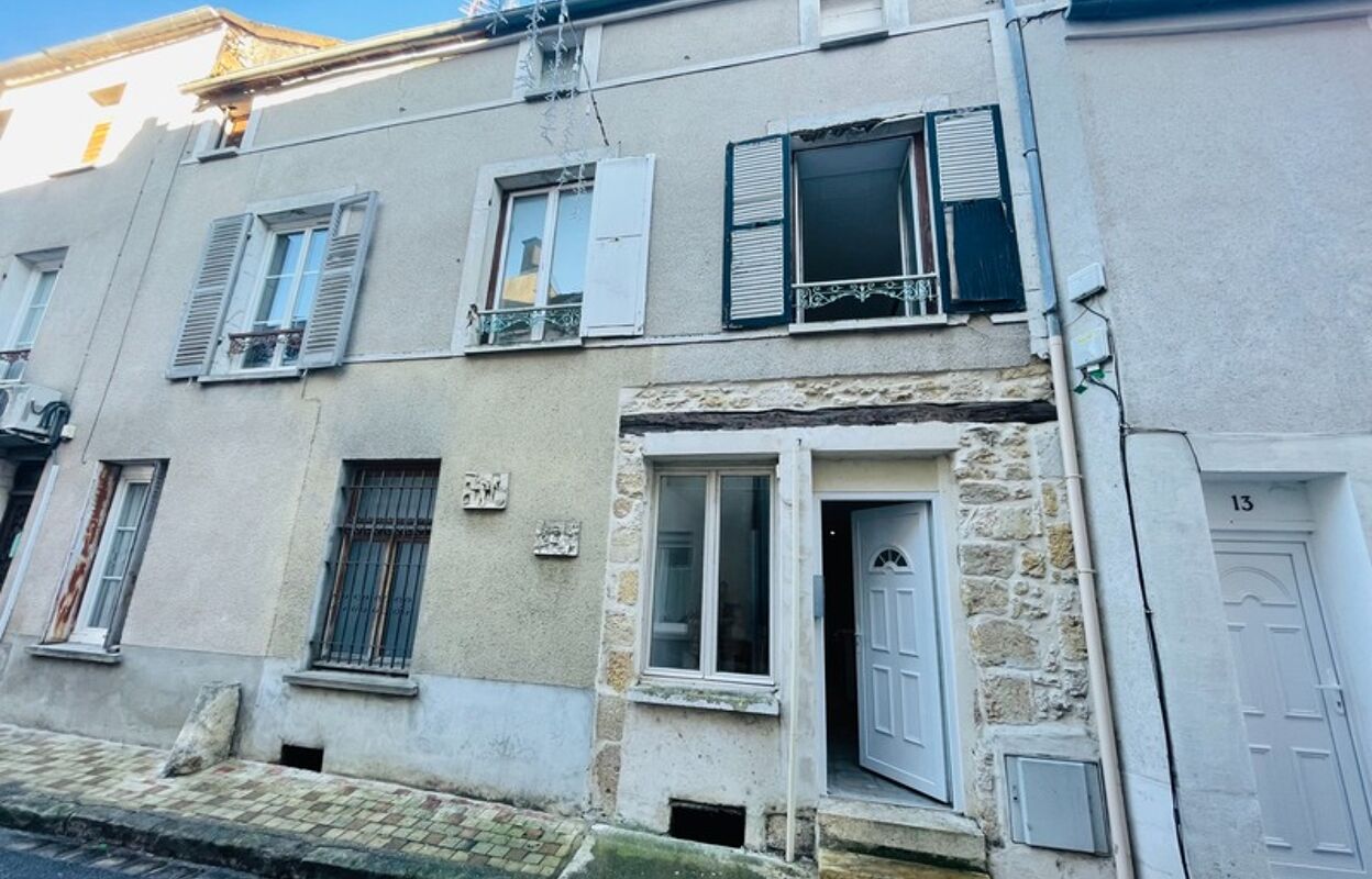 maison 4 pièces 165 m2 à vendre à Puiseaux (45390)