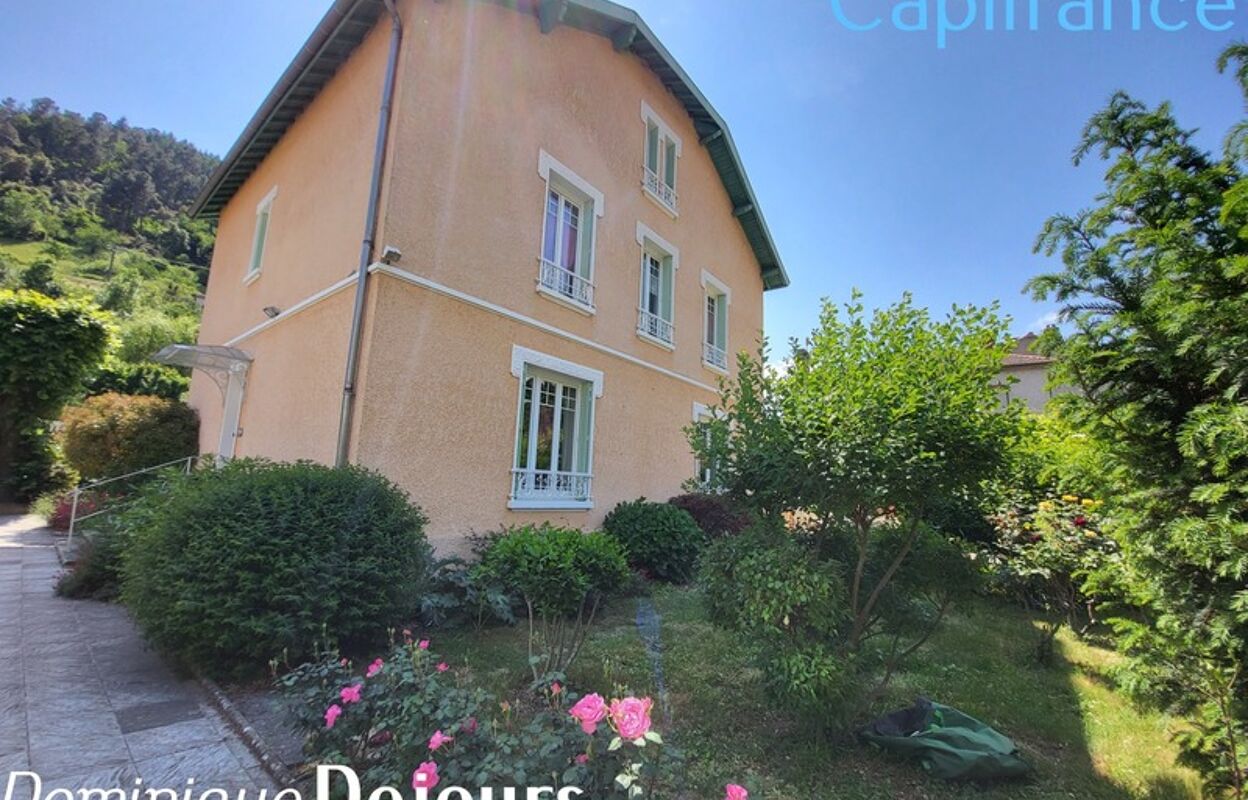 maison 13 pièces 290 m2 à vendre à Saint-Sauveur-de-Montagut (07190)