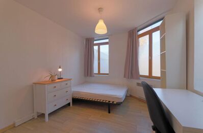 location appartement 439 € CC /mois à proximité de Lesquin (59810)
