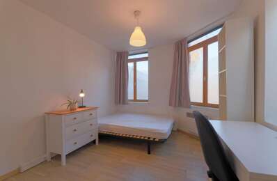 location appartement 439 € CC /mois à proximité de Villeneuve-d'Ascq (59650)