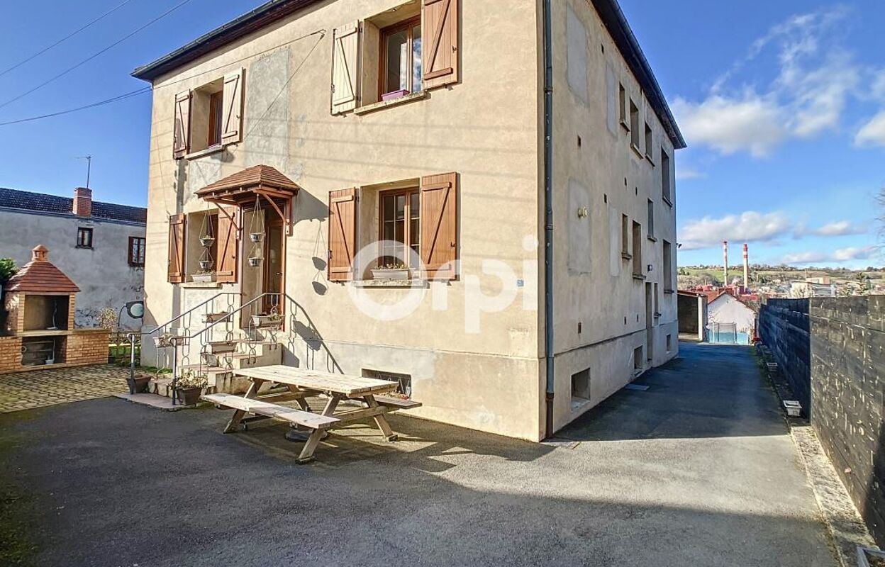 maison 7 pièces 191 m2 à vendre à Saint-Éloy-les-Mines (63700)