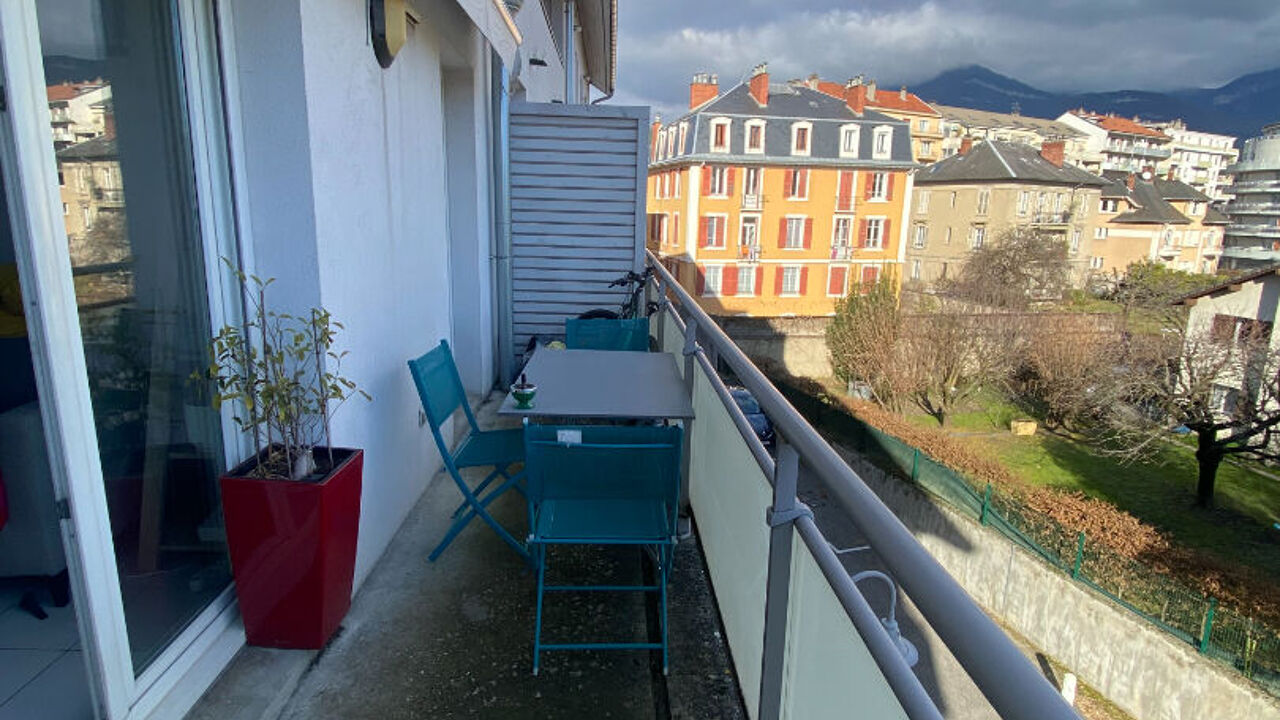 appartement 2 pièces 37 m2 à vendre à Chambéry (73000)