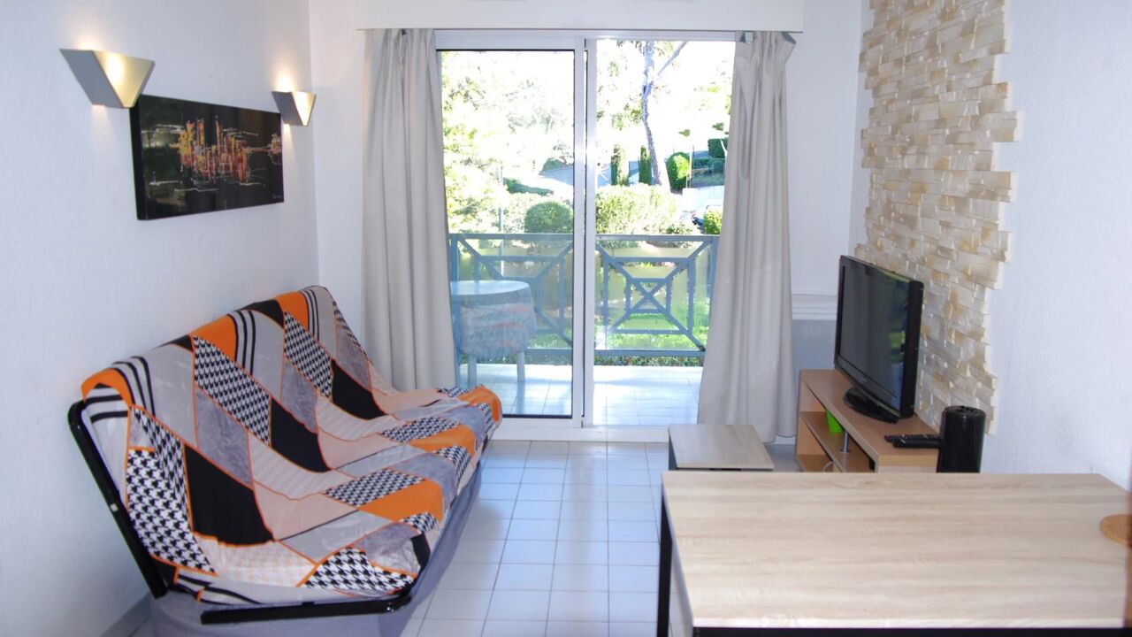 appartement 2 pièces 25 m2 à vendre à Saint-Raphaël (83530)