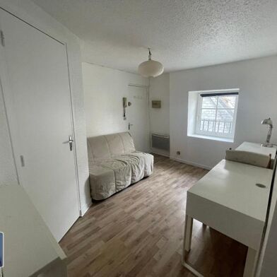 Appartement 1 pièces 450 €