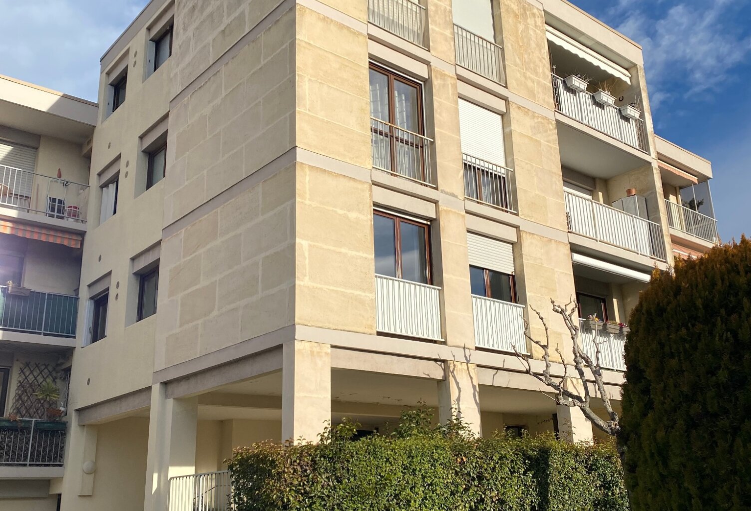 Vente appartement 3 pièces 54 m² Aix-en-Provence (13090) — photo 1