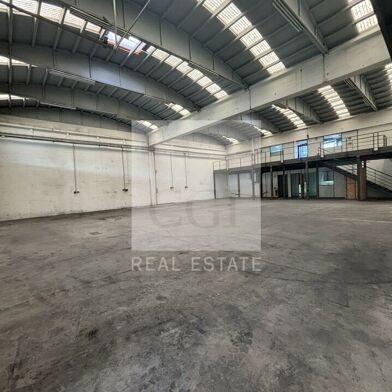 Commerce 417 m²