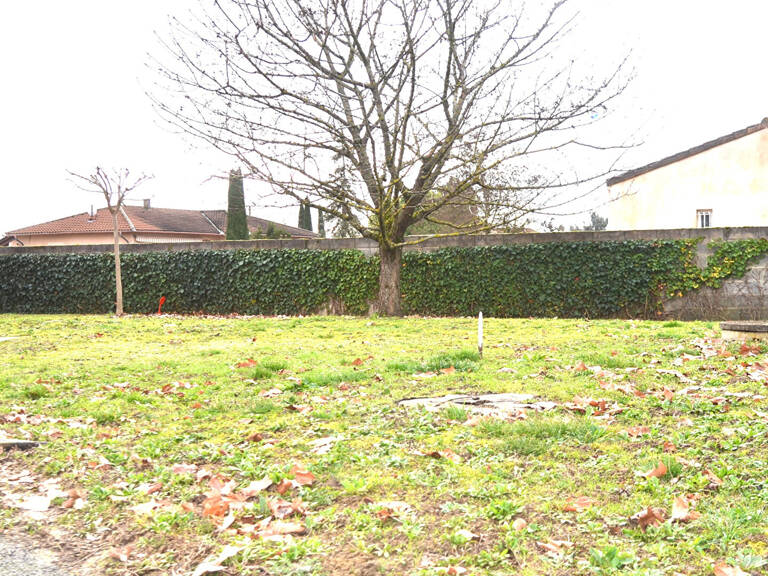 RABASTENS- Terrain à bâtir de 385 m2  à 3 mn du centre ville — photo 1