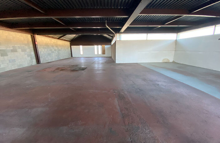 Locaux commerciaux - Proche Lescar Soleil — photo 2